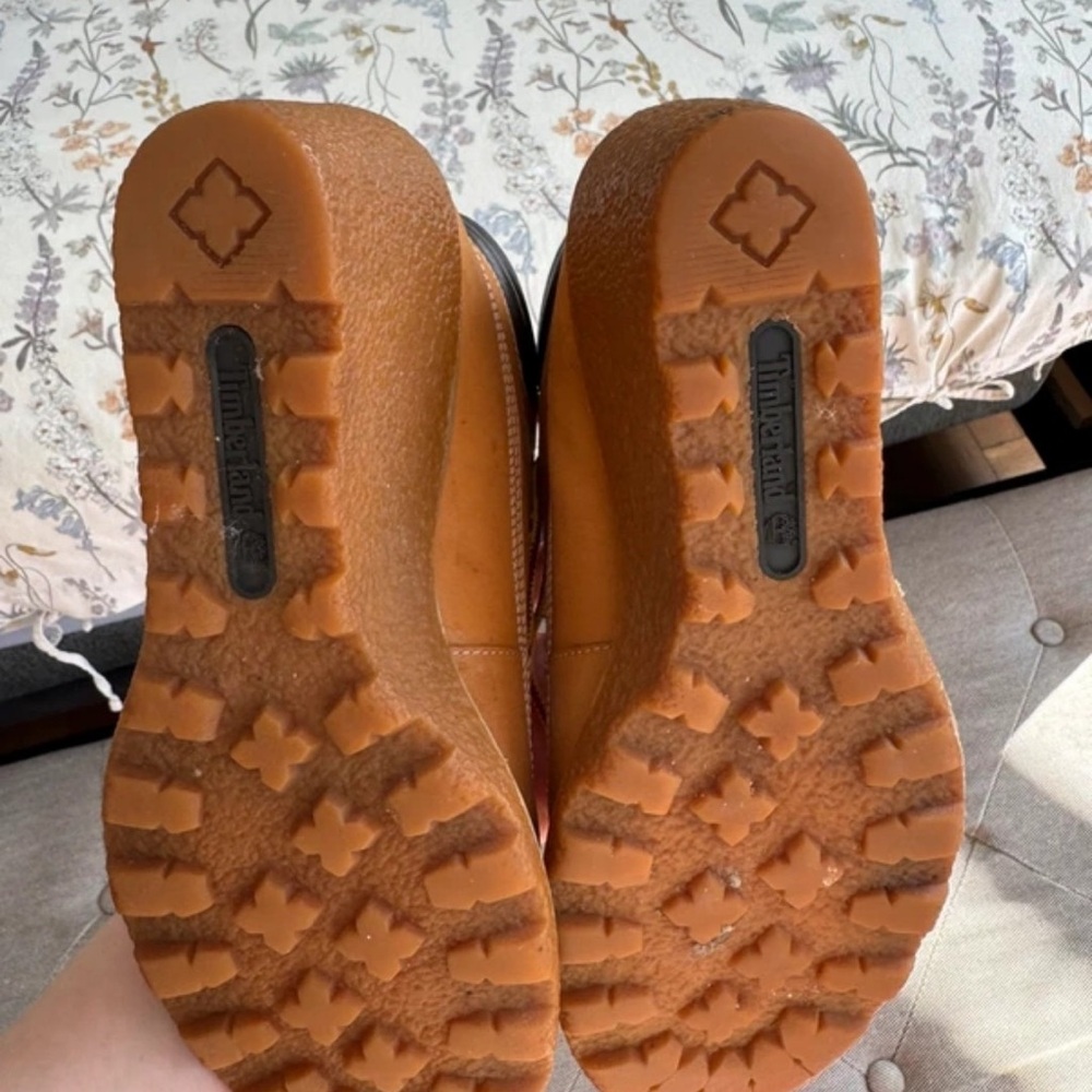 Timberland Women's Tan Wedge Ankle Boots - Picture 4 of 6